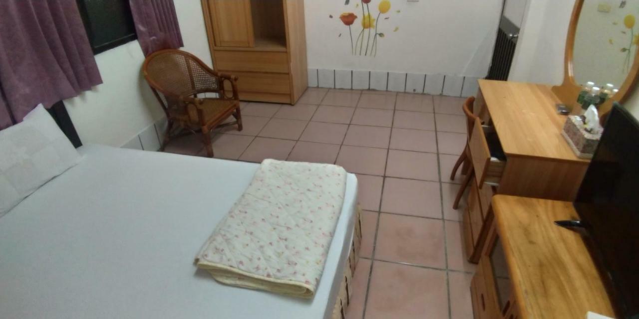 Sun Wu Homestay Dawu Exterior foto