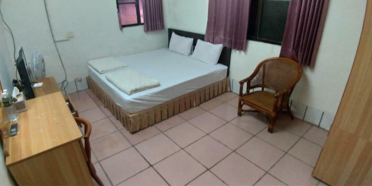 Sun Wu Homestay Dawu Exterior foto